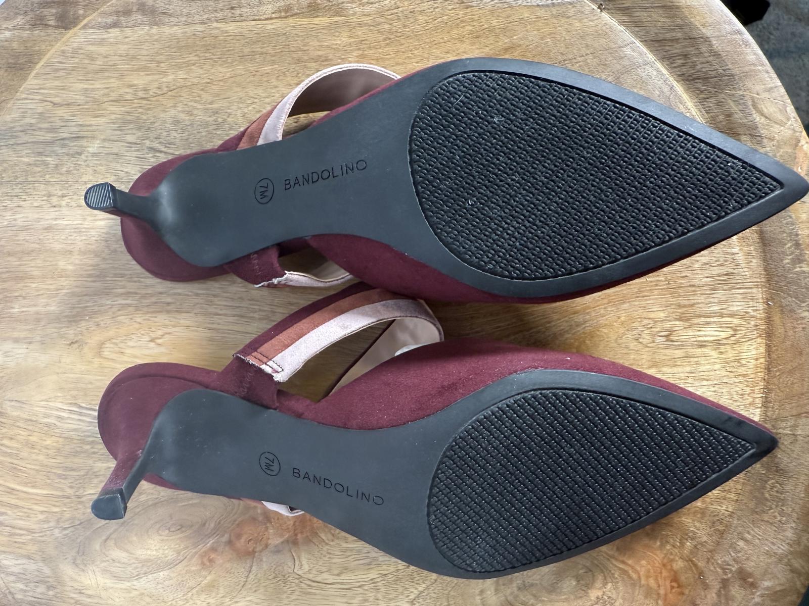NWB Bandolino Women’s Faux Suede Pointed Toe Mule Heels Burgundy Multi Size 7