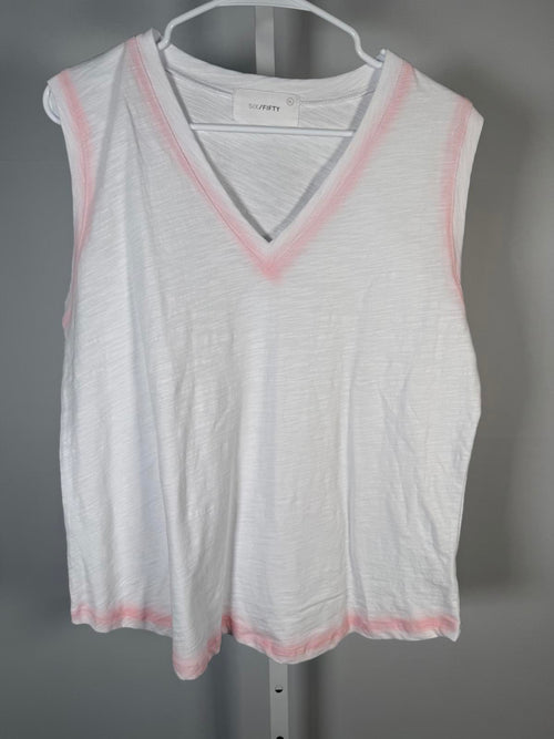 NWT Six/Fifty Women’s White Sleeveless V-Neck Tank Top Pink Trim Size XL