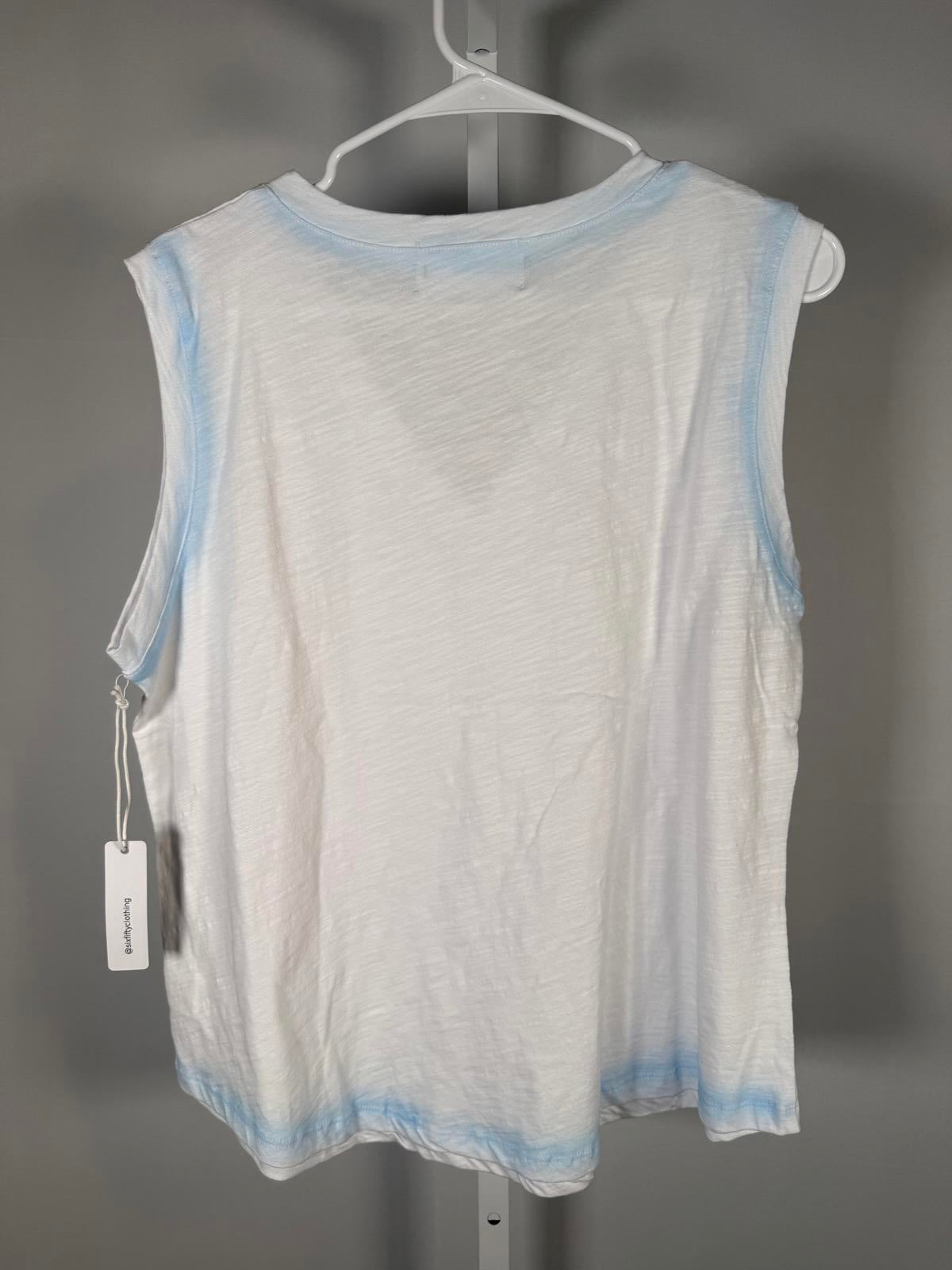 NWT Six/Fifty Women’s White V-Neck Sleeveless Tank Top Blue Trim Size XL