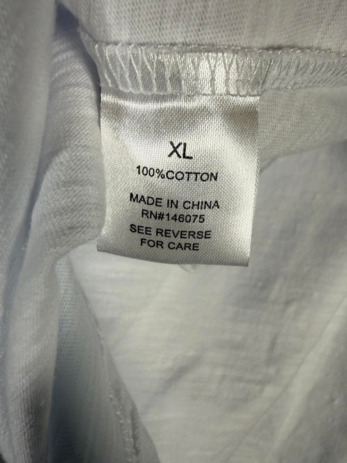 NWT Six/Fifty Women’s White V-Neck Sleeveless Tank Top Blue Trim Size XL