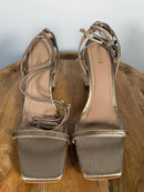 NWB Kaanas Canary Silver Block Heel Sandals Women's Size 10