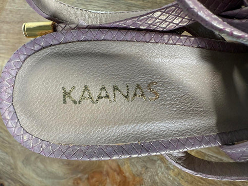 NWB Kaanas Eagle Wrap Heels Pink Women's Size 10