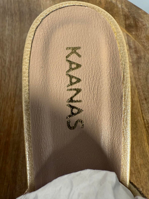 NWB Kaanas Eureka Heels Women's Size 8