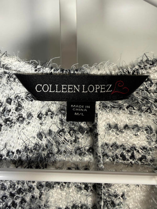 NWT Colleen Lopez Fuzzy Knit Belted Poncho Black White Open Front Size M/L