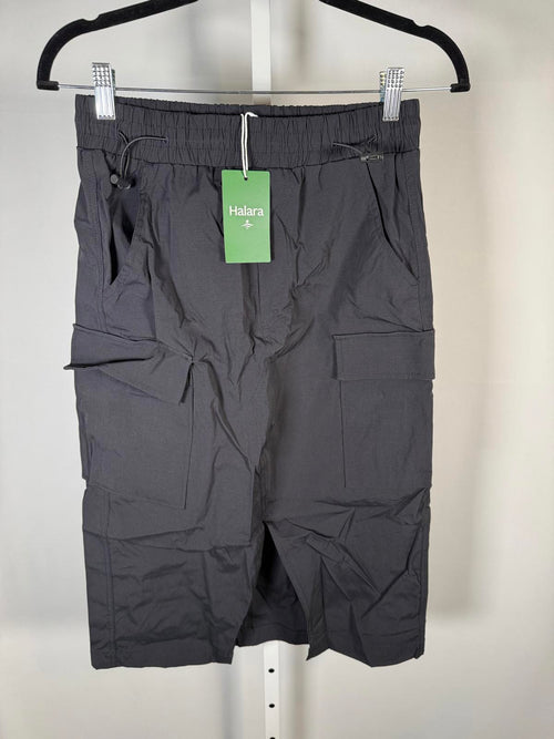 NWT Halara Black Cargo Skirt Elastic Waist Pockets Size Small