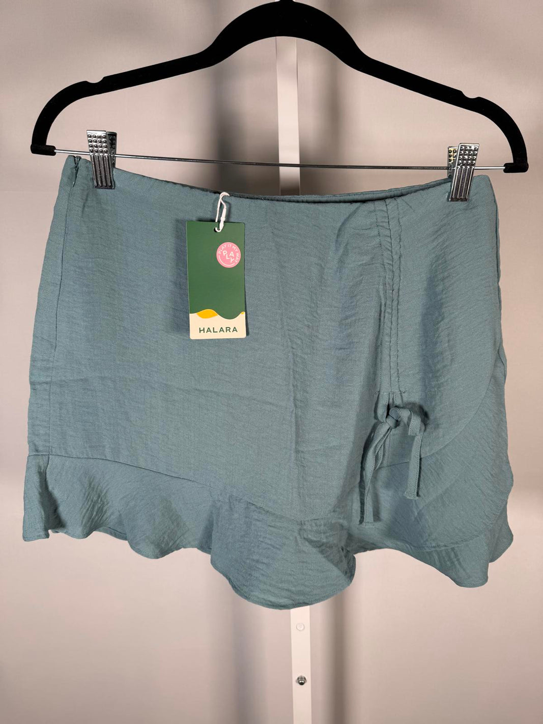 NWT Halara Women’s Blue Wrap Mini Skirt Tie Side Ruffle Hem Size Medium