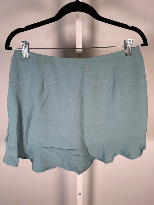 NWT Halara Women’s Wrap Mini Skirt Tie Side Ruffle Hem Size Medium