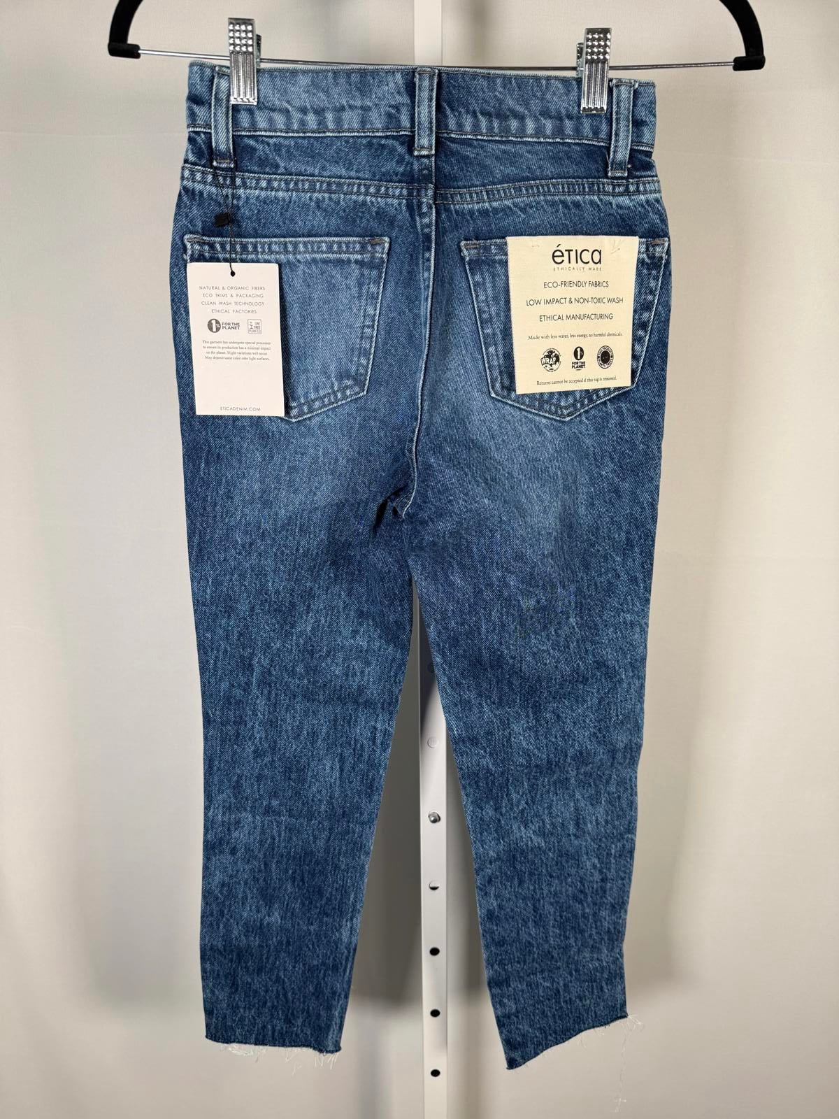 ÉTICA Ethically Made Cropped Raw Hem Jeans Size 1 Women's 23” Inseam NWT