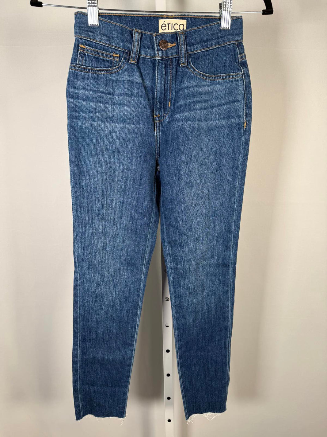 ÉTICA Ethically Made Cropped Raw Hem Jeans Size 1 Women's 24” Inseam NWT