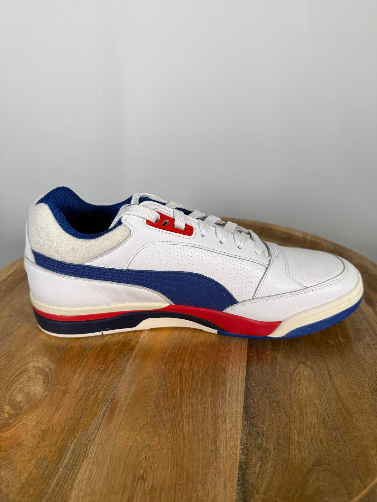Puma Rebound Retro Low Top Sneaker White Blue Red Men's US Size 9 / EU 42 NWB