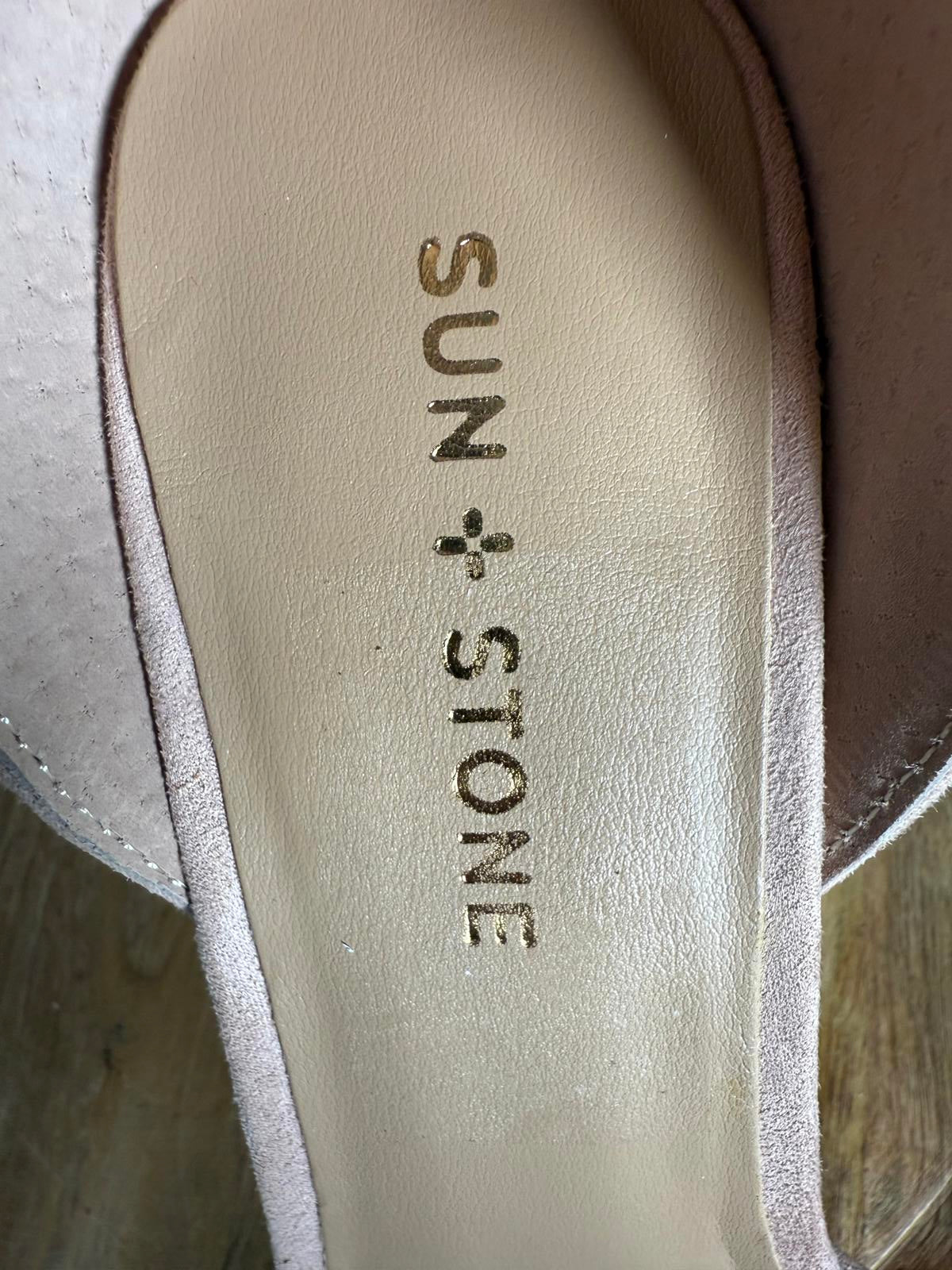 NWB Sun Stone Estrella Blush Faux Suede Platform Pumps Women's Size 10