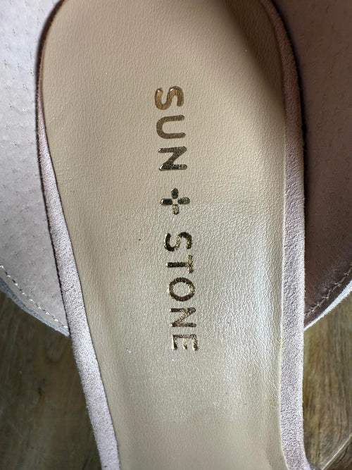 NWB Sun Stone Estrella Blush Faux Suede Platform Pumps Women's Size 10