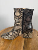French Connection Toni Block Heel Boot Soft Truffle Charcoal US 7.5 / EU 38 NWB