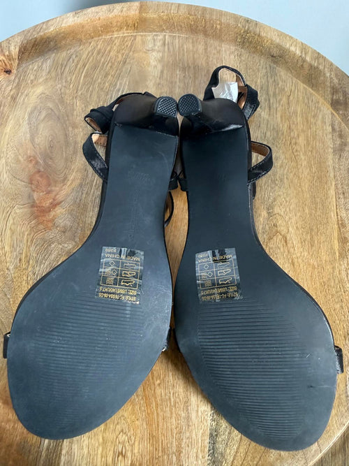 French Connection Tessa Black Strappy Heels Ankle Strap Sandals US 9 / EU 40 NWB