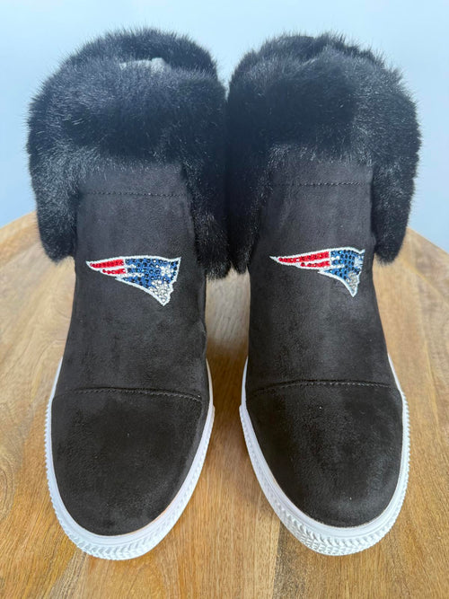 New England Patriots Faux Fur Wedge Sneaker Boot Black US 8 / EU 39 NWB