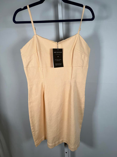 NWT Avec Les Filles Pale Yellow Sleeveless Mini Dress Size 10