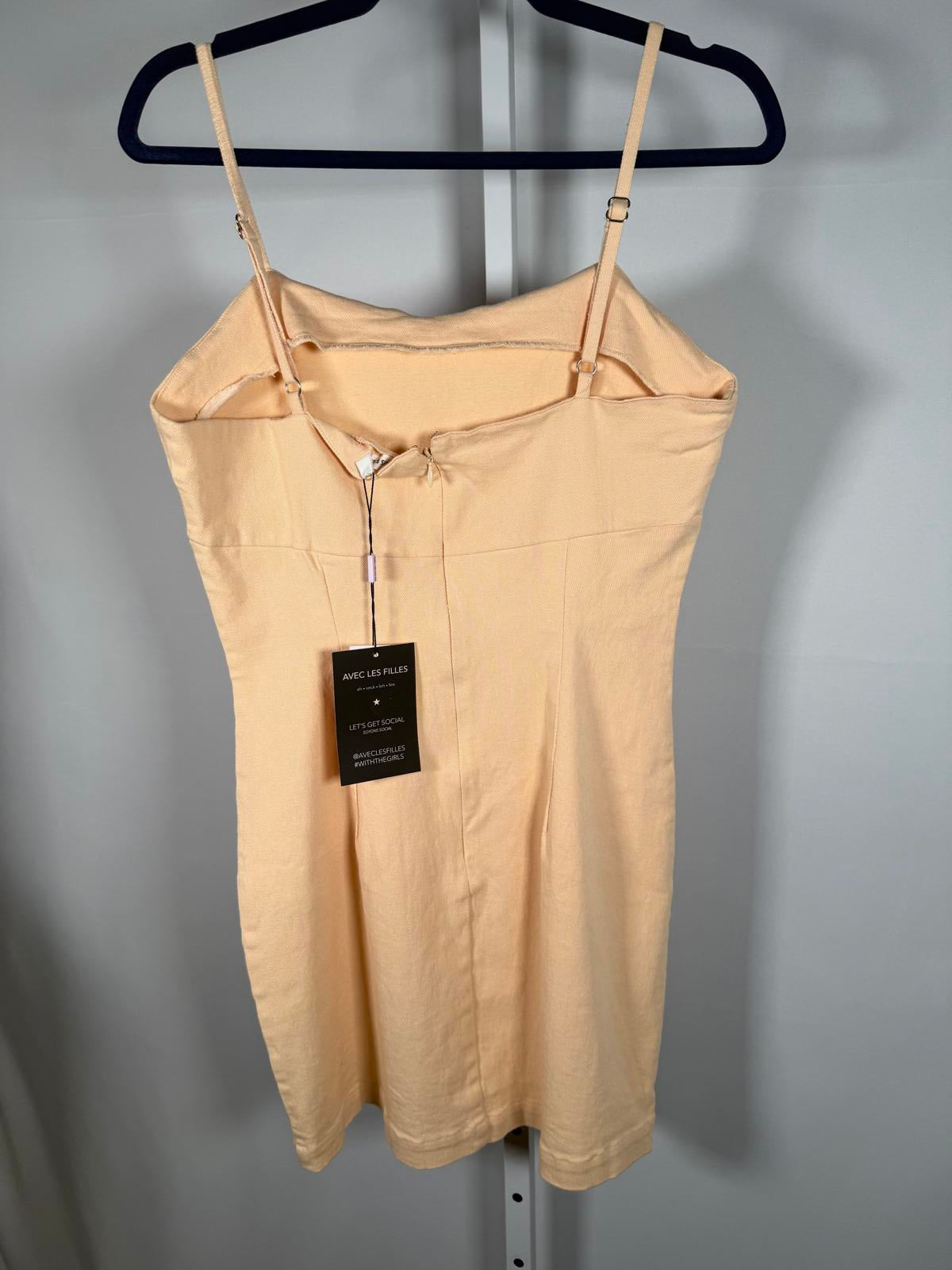 NWT Avec Les Filles Pale Yellow Sleeveless Mini Dress Size 10