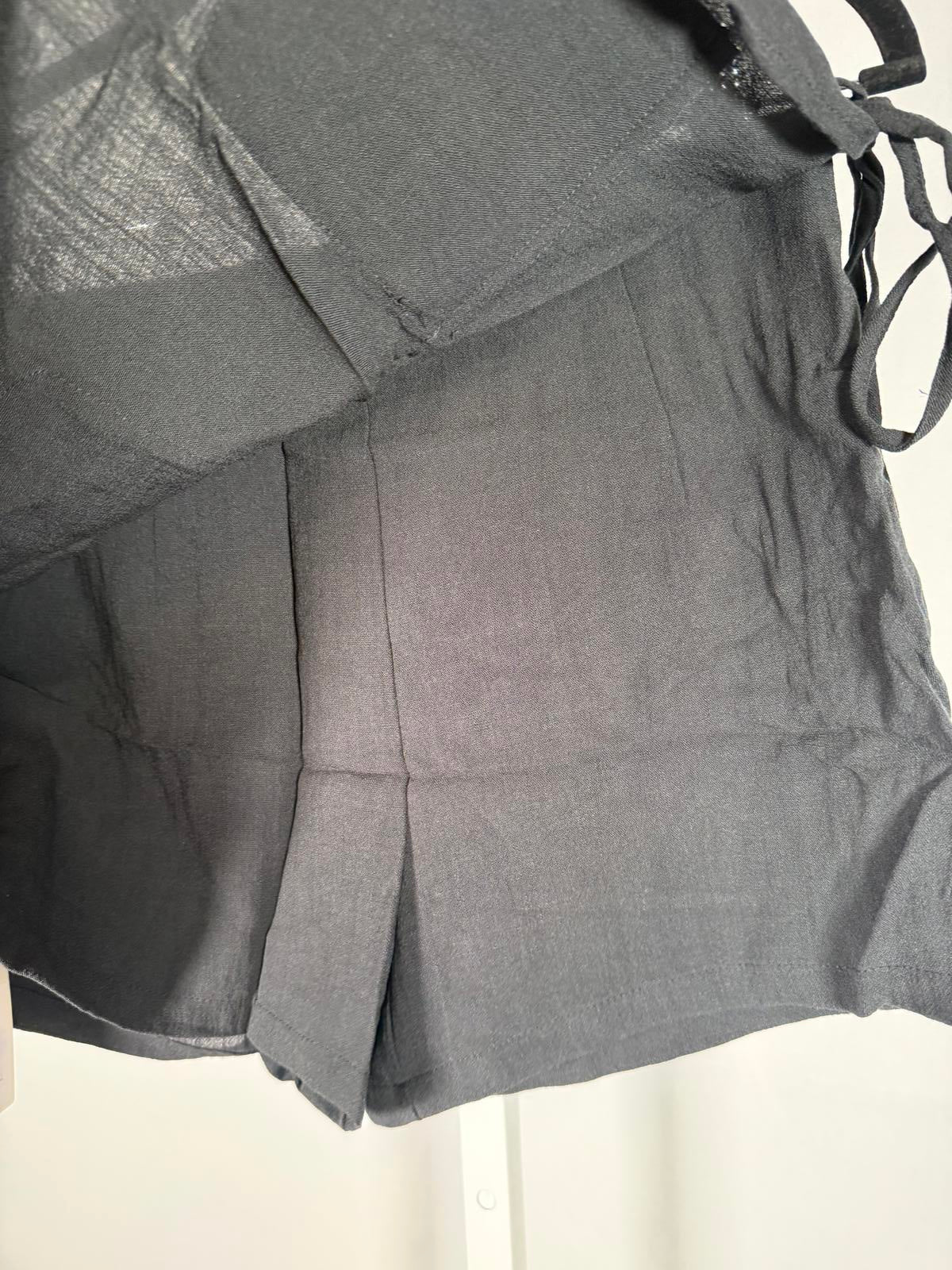 NWT Halara Black Side Tie Wrap Skort Athletic Casual Mini Skirt Size Small