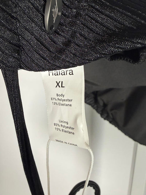 NWT Halara Ribbed Triangle Bikini Top Black Ring Detail Size XL