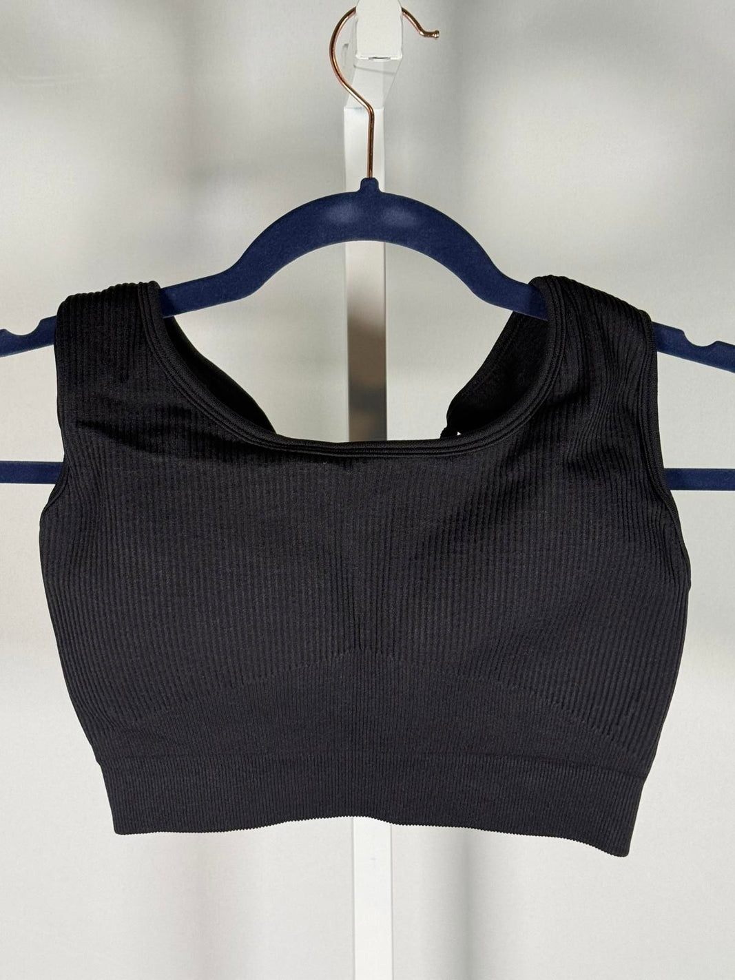 NWT Halara Black Ribbed Crop Tank Sports Bra Size Large