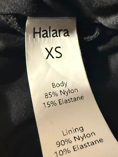 NWT Halara Black Cutout Sports Bra Size XS