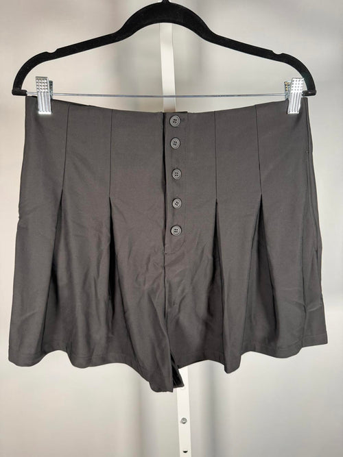 NWT Halara High Waisted Pleated Short Back Size Large