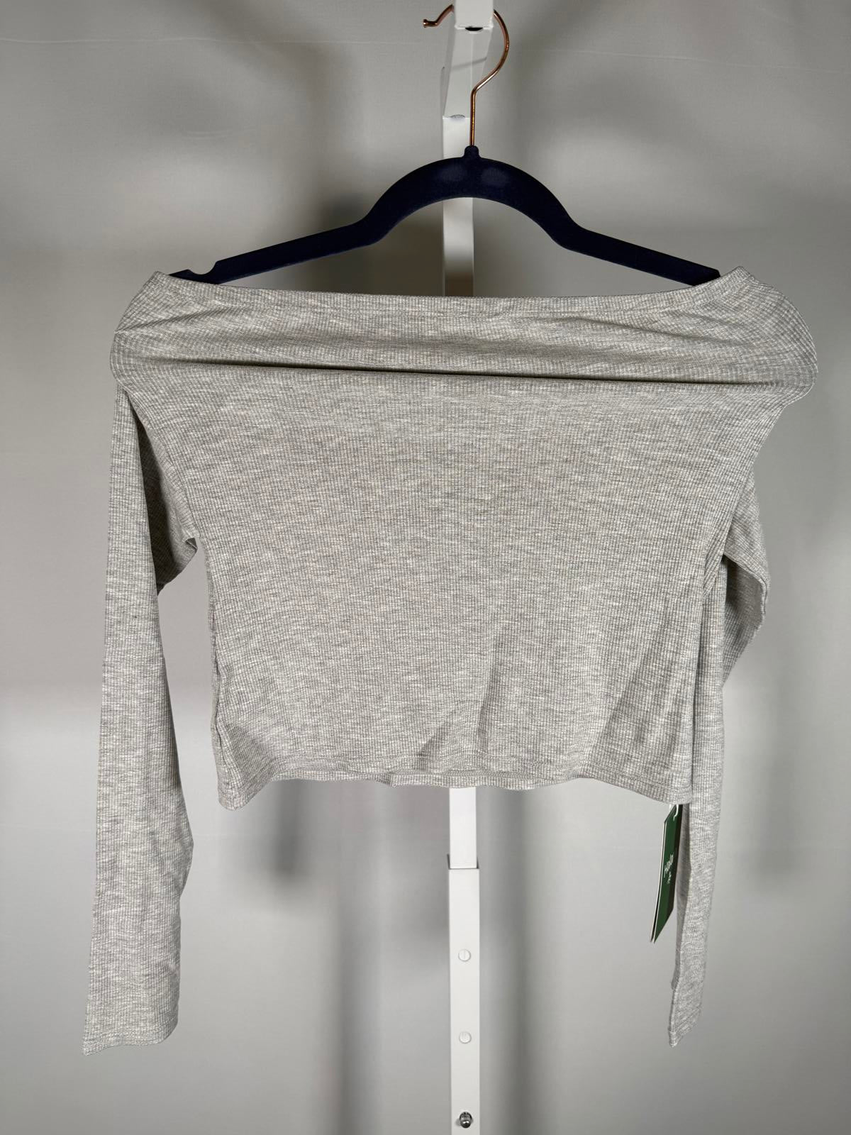 NWT Halara Gray Long Sleeve Athletic Top Size Medium