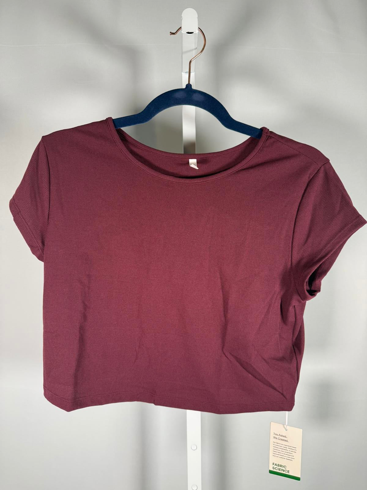 NWT Halara Cropped Tee Burgundy Short Sleeve Size Large