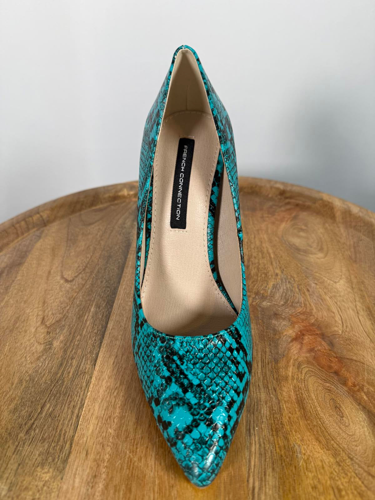 French Connection Snakeskin Print Heels Green/Black Size 6 NWB