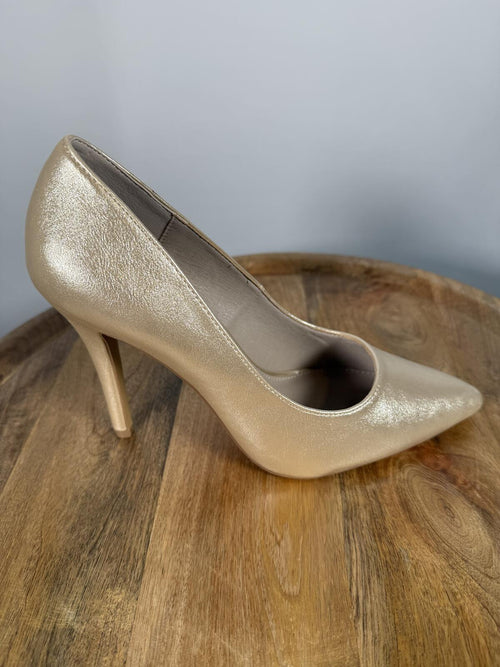 French Connection Metallic Champagne Pointed Toe Heels Size 7.5 NWB