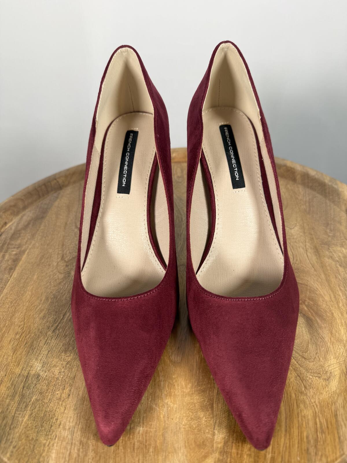 French Connection Burgundy Suede Pointed Toe Heels Size 9 NWB