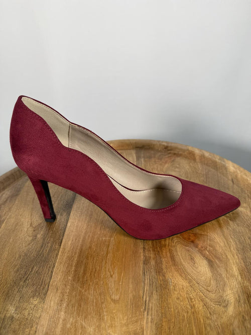 French Connection Burgundy Suede Pointed Toe Heels Size 9 NWB