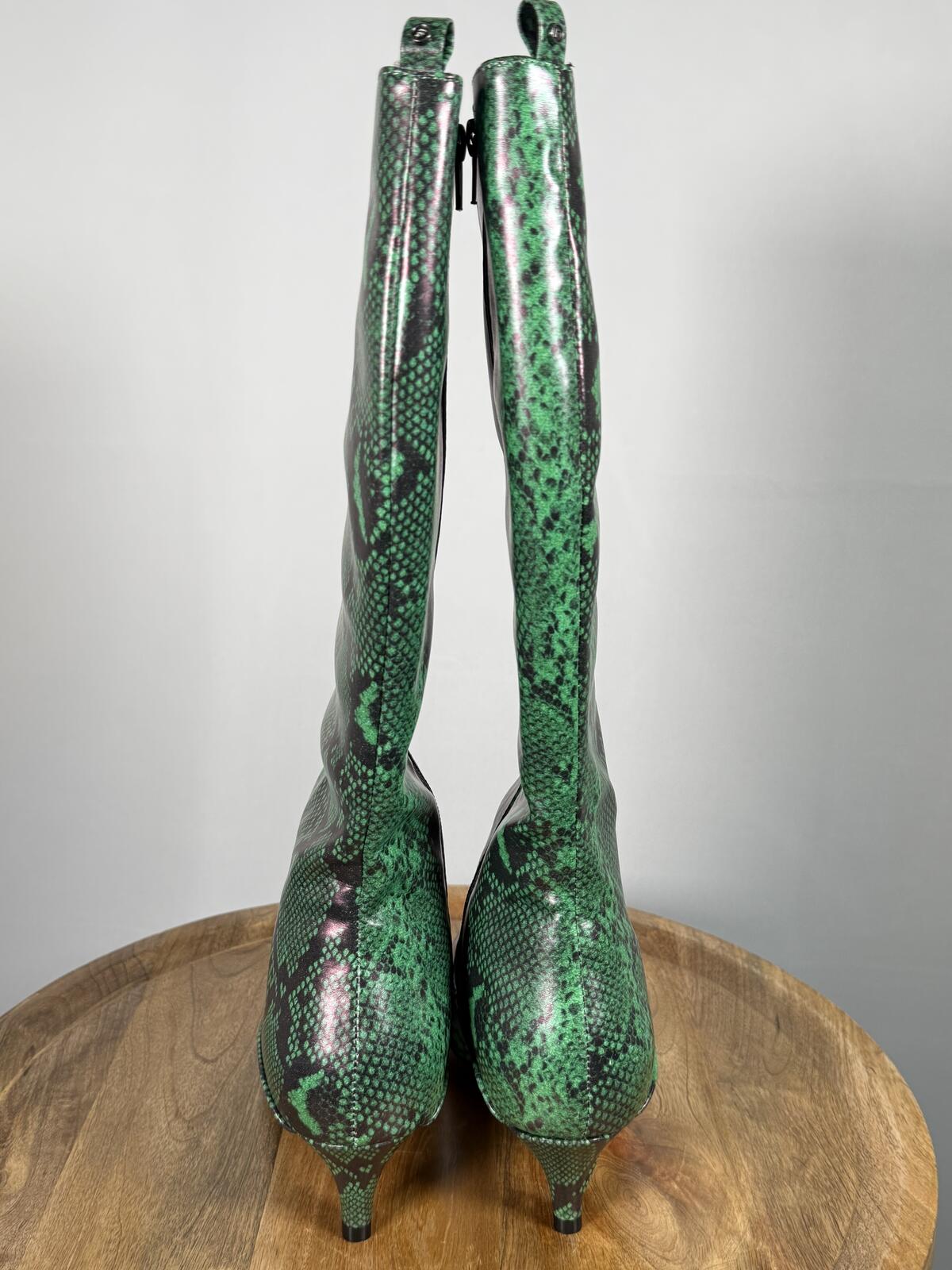 French Connection Green Snakeskin Heeled Boots Pointed Toe Size 6 NWB