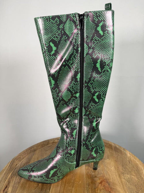 French Connection Green Snakeskin Heeled Boots Pointed Toe Size 6 NWB