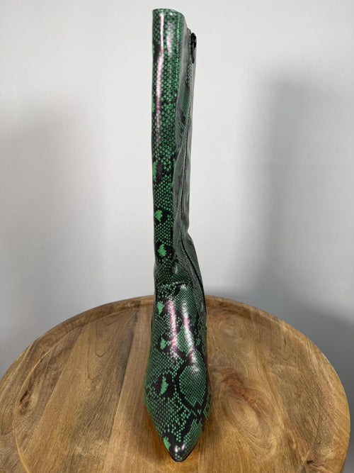 French Connection Green Snakeskin Heeled Boots Pointed Toe Size 6 NWB
