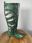 French Connection Green Snakeskin Heeled Boots Pointed Toe Size 6 NWB