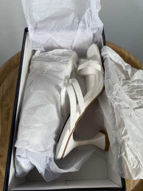 French Connection White Strappy Block Heel Sandal Womens US 9.5 NWB