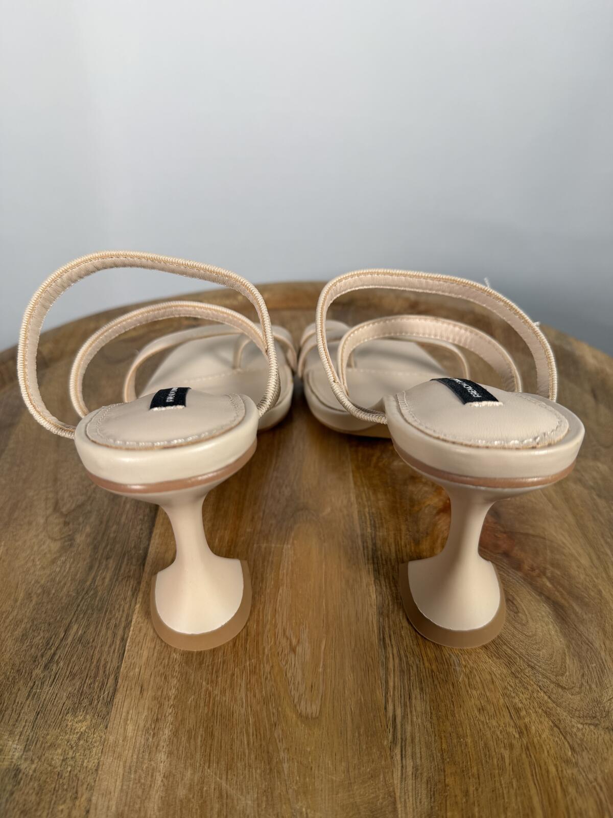 French Connection Heels Nude Strappy Square Toe Block Heel Sandals US 10 NWB