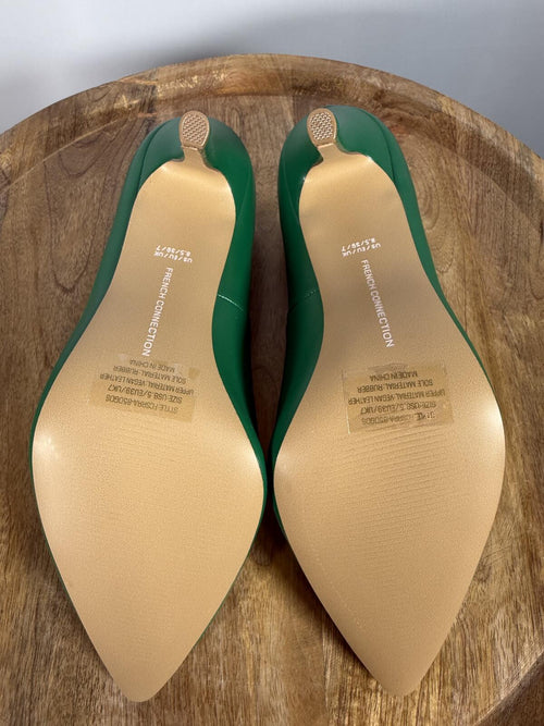 French Connection Womens Sierra Pointed Toe Comfortable Pumps Green Size 8.5 NWB