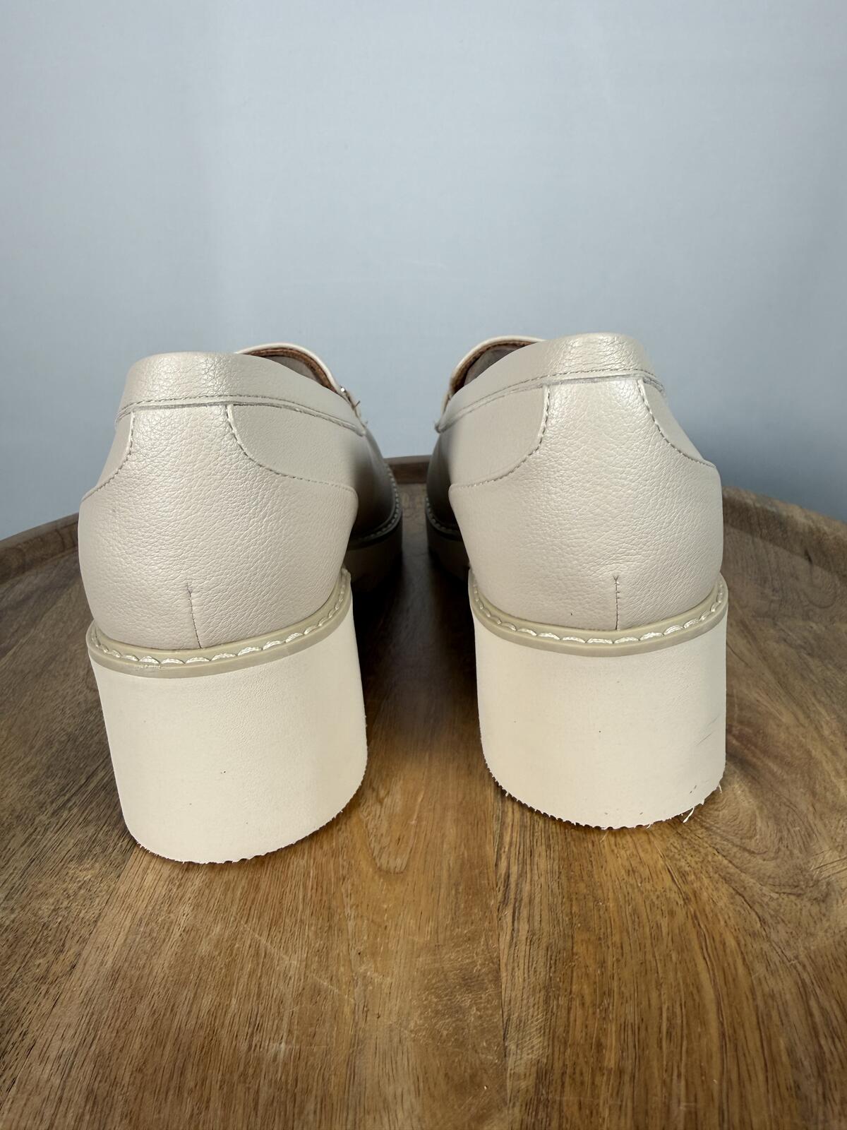 Naturalizer Porcelain Lug Sole Loafers Women's US 8.5W Wide Comfort Slip-On NWB