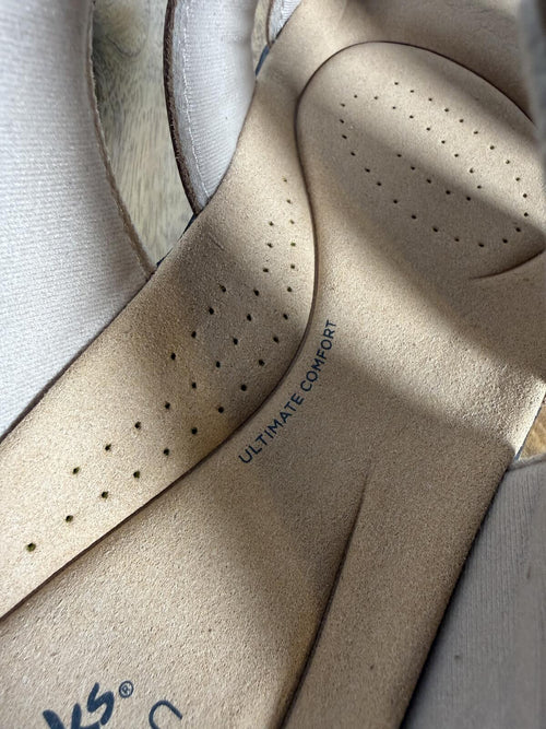 Clarks Laurieann Nora Sand Leather Slide Sandals US 12W Wide Comfort Slip-On NWB