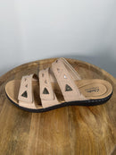 Clarks Laurieann Nora Sand Leather Slide Sandals US 12W Wide Comfort Slip-On NWB