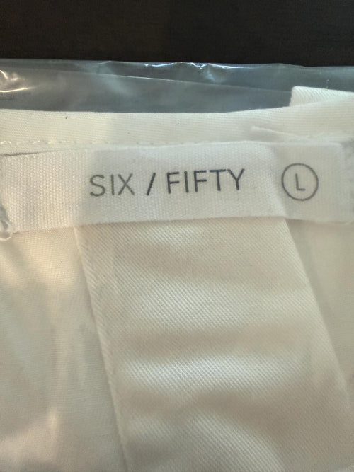 NWT Six/Fifty White Short Sleeve Button Back Blouse Size Large