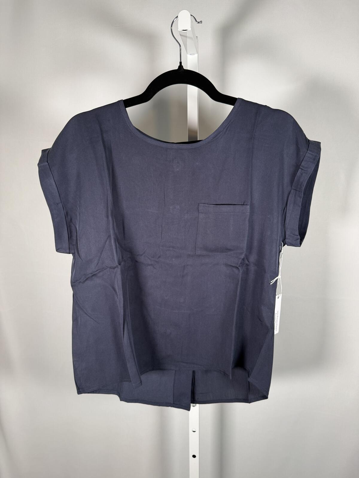 NWT Six/Fifty Navy Blue Short Sleeve Pocket Back Blouse Size XS