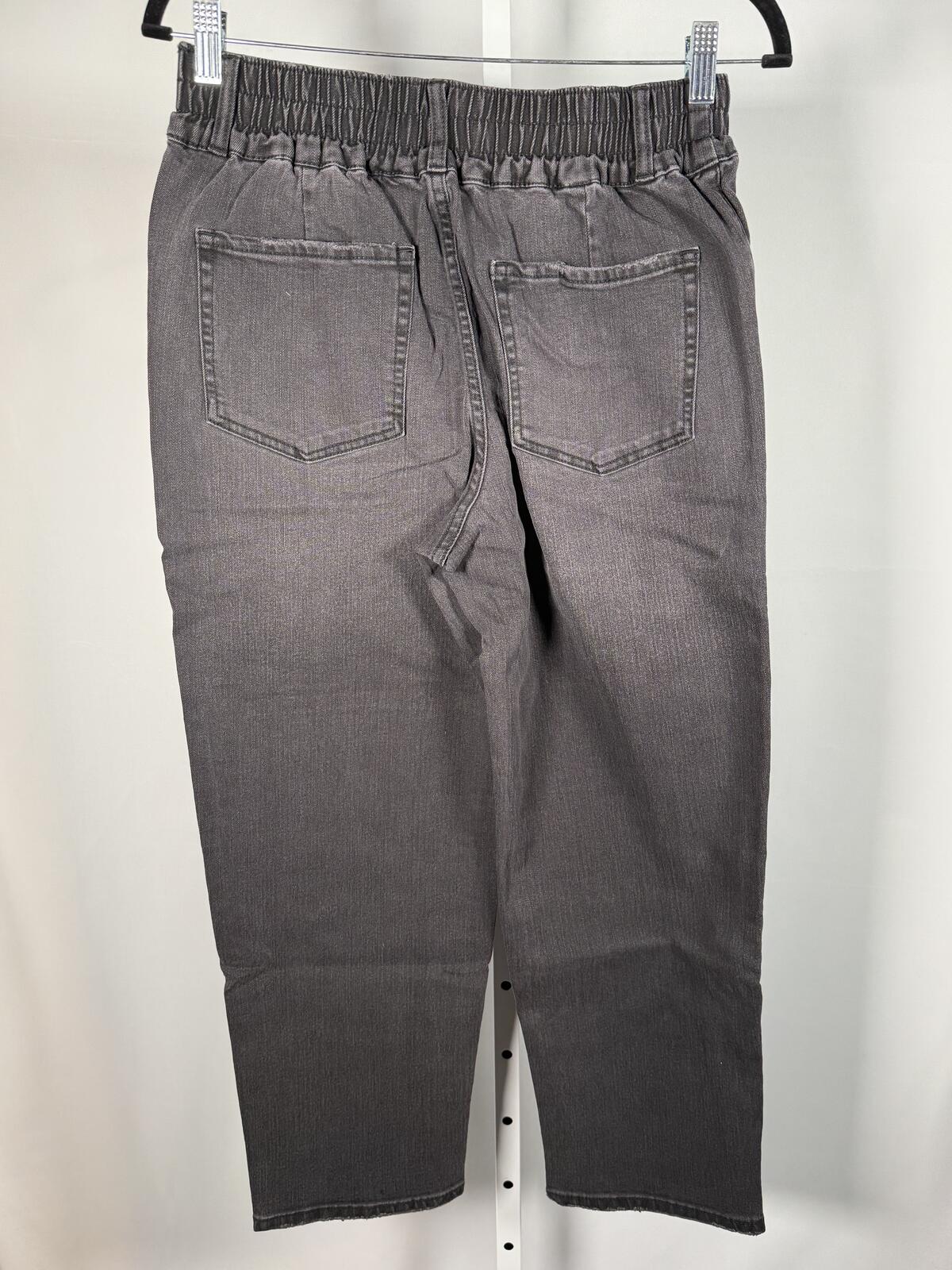 NWT G by Giuliana Black Straight Leg Jeans Size 8