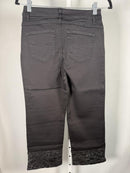NWT G by Giuliana Black Label The Straight Lace Hem Jeans Size 6