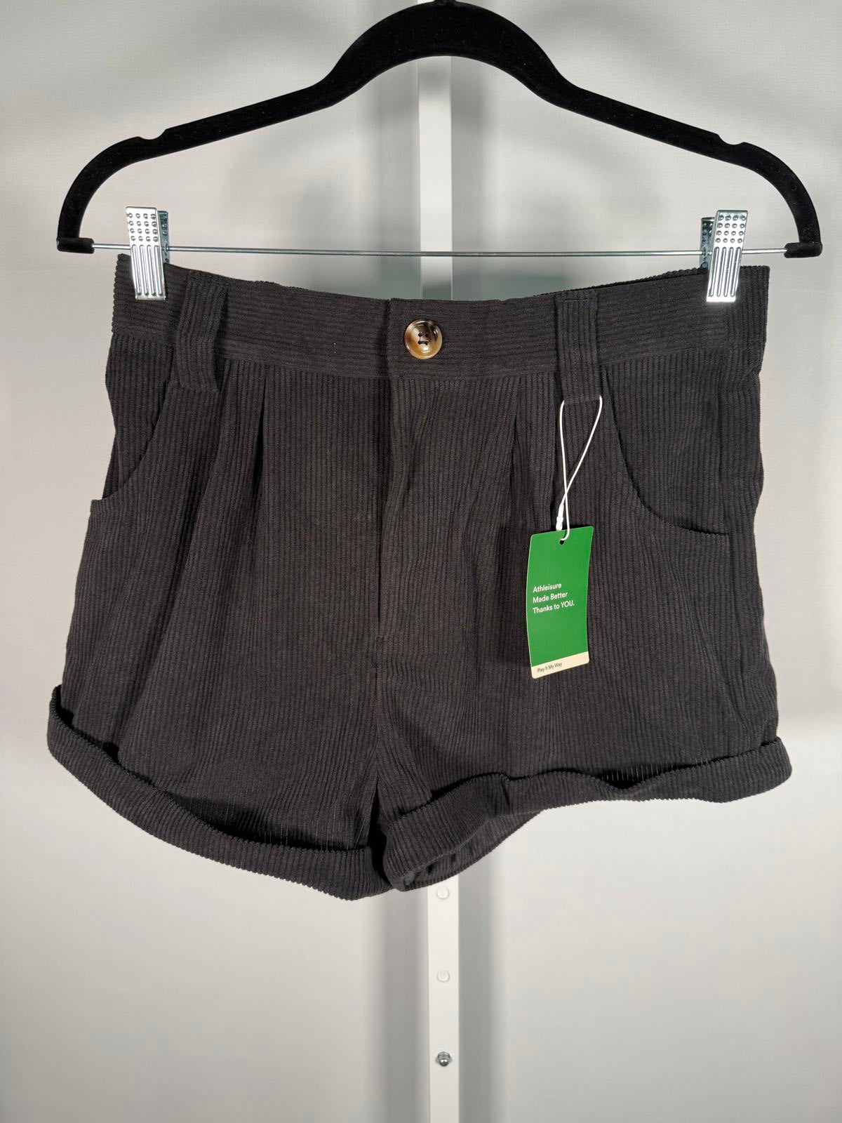 NWT Halara Mid Rise Pocket Corduroy Casual Shorts Black Medium