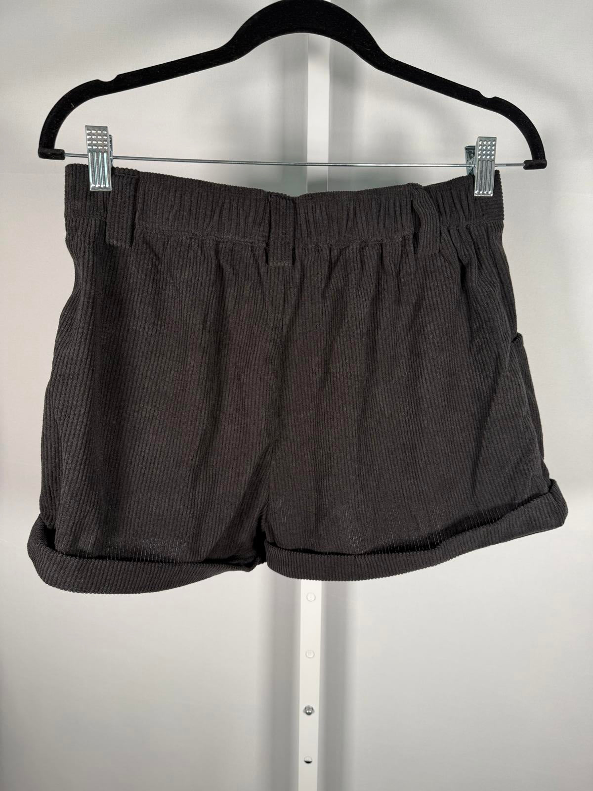 NWT Halara Mid Rise Pocket Corduroy Casual Shorts Black Medium