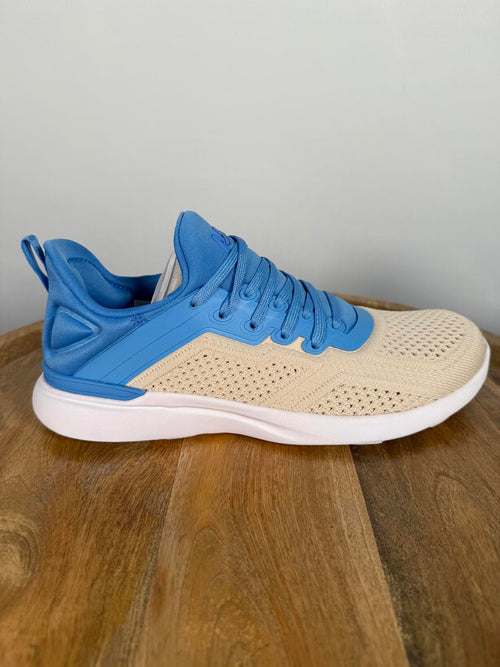 NWB APL Women's TechLoom Tracer Sneakers Coastal Blue Beach White Size 7.5