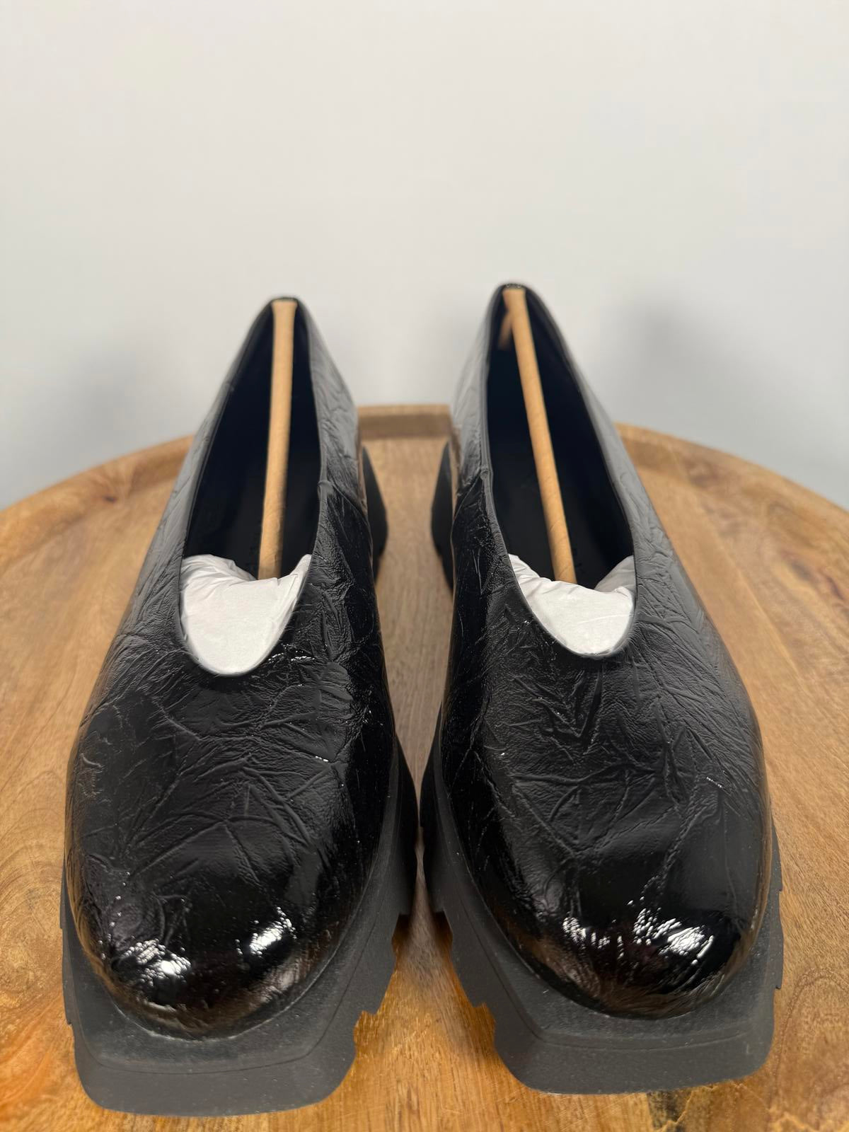 NWB Katy Perry The Darling Black Slip-On Loafers Women's Size 10